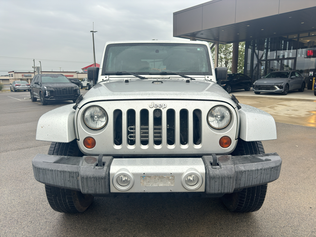 2012 Jeep Wrangler Sahara photo 8