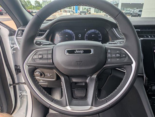 2025 Jeep Grand Cherokee Laredo X photo 19