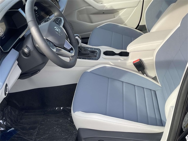 2025 Volkswagen Jetta 1.5T SE photo 11