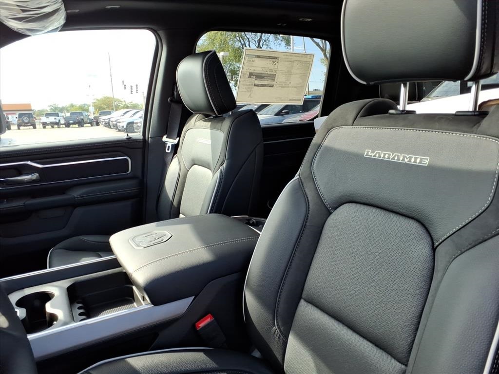 2026 Ram 1500 Laramie photo 10