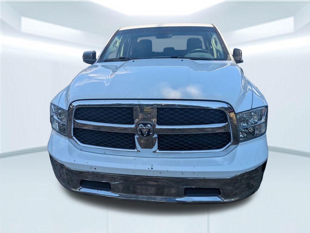 2018 Ram 1500 SLT photo 2