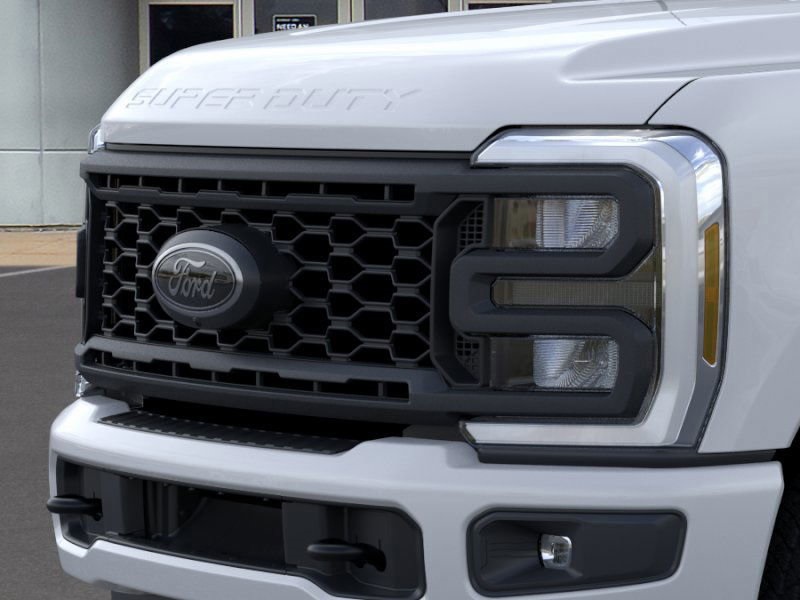 2025 Ford F-350 Lariat photo 17