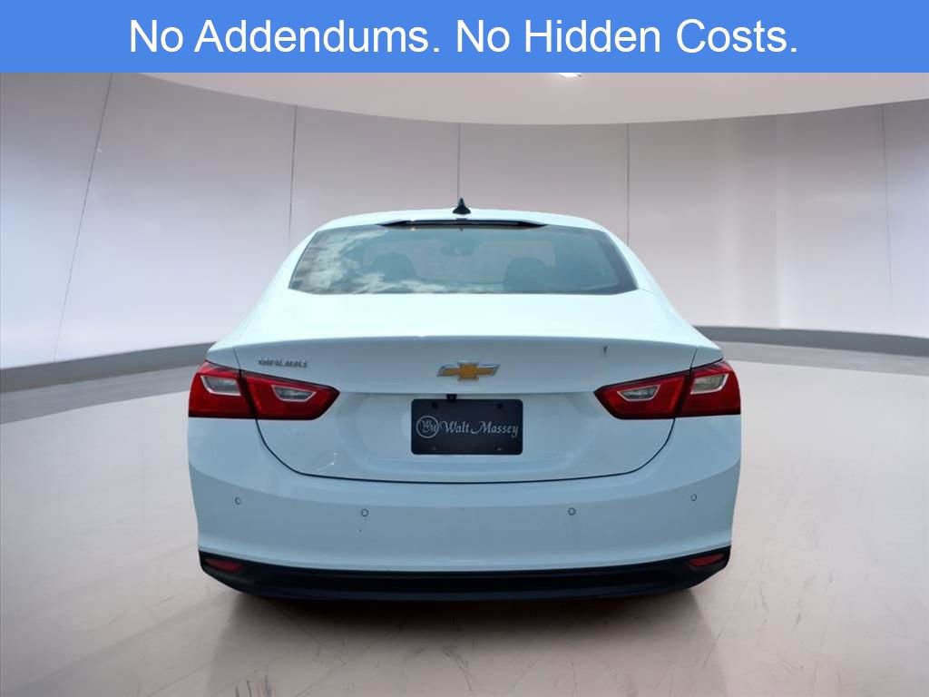 2023 Chevrolet Malibu LS photo 3