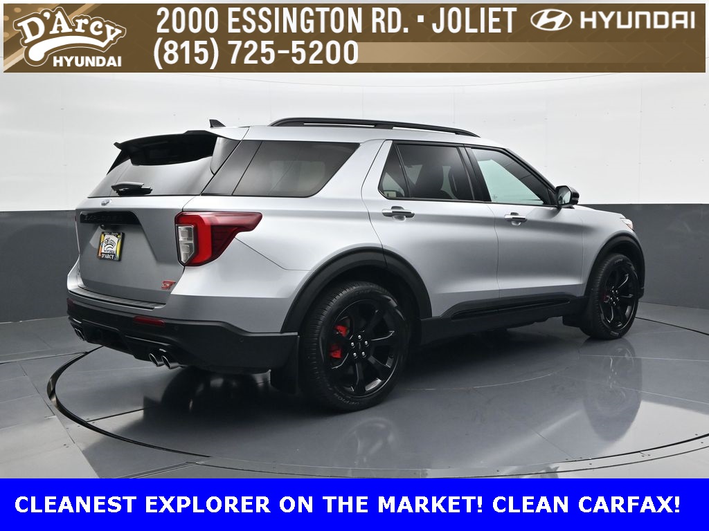 2022 Ford Explorer ST photo 4