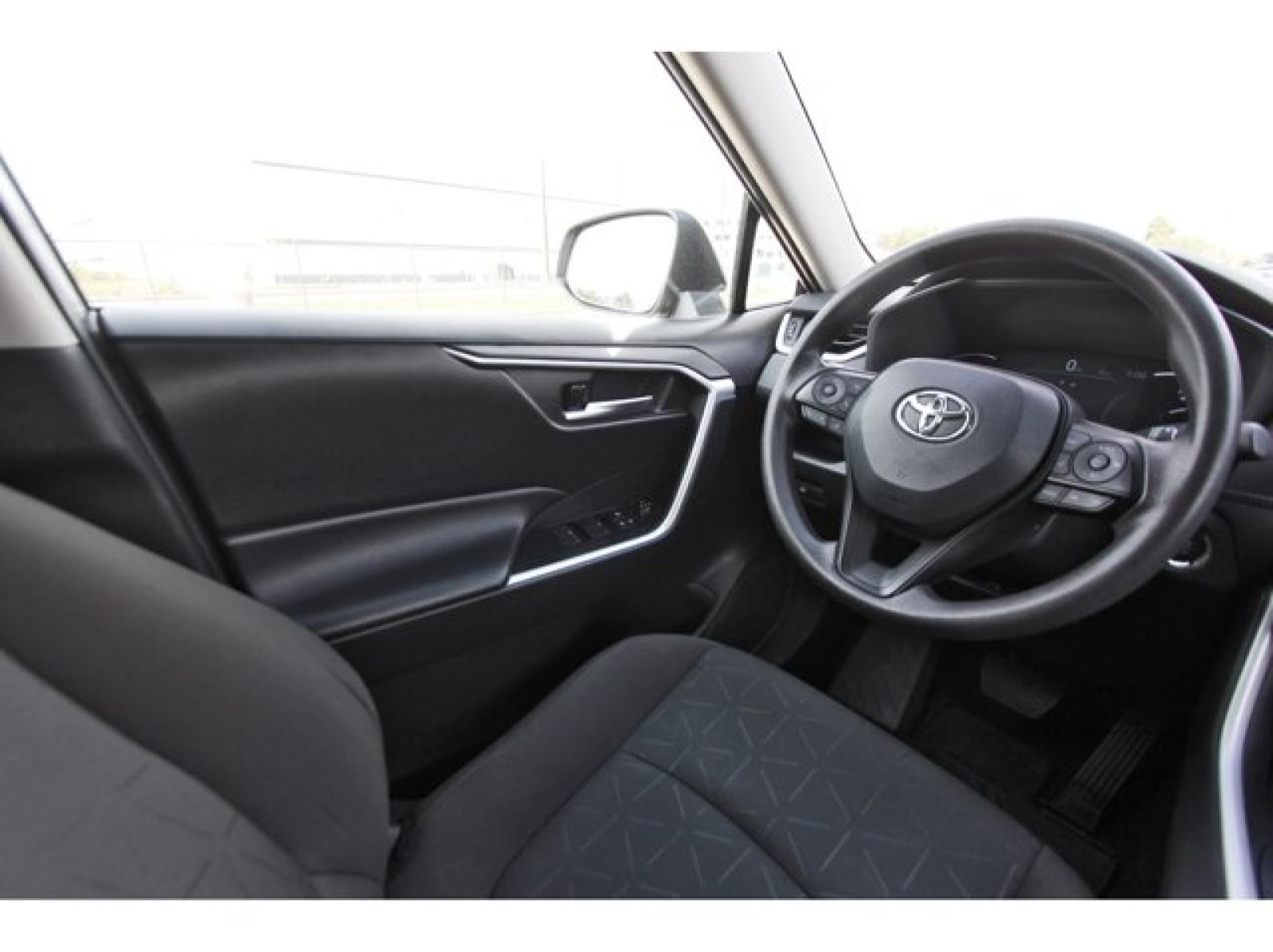 2024 Toyota RAV4 XLE Silver at TX Auto Group