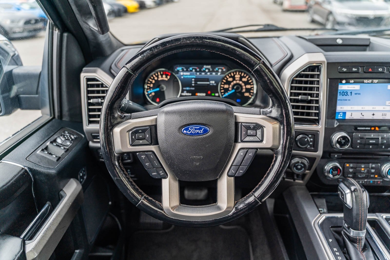 2018 Ford F-150 Platinum photo 23