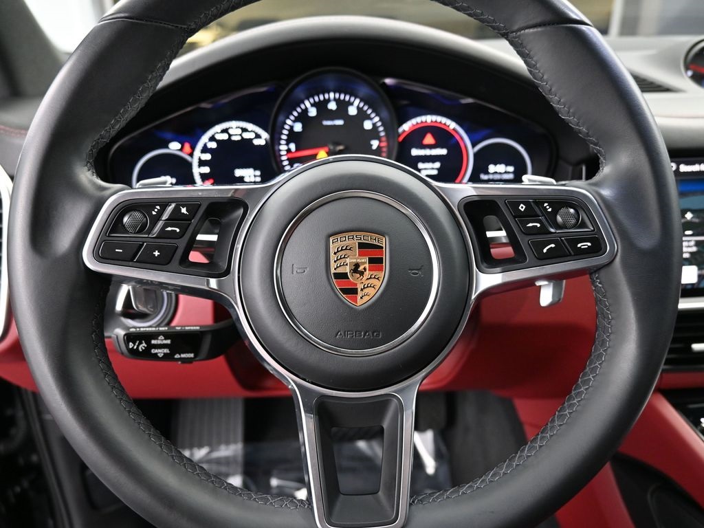 2023 Porsche Cayenne Base photo 24