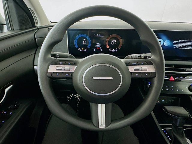2025 Hyundai Tucson SEL photo 11