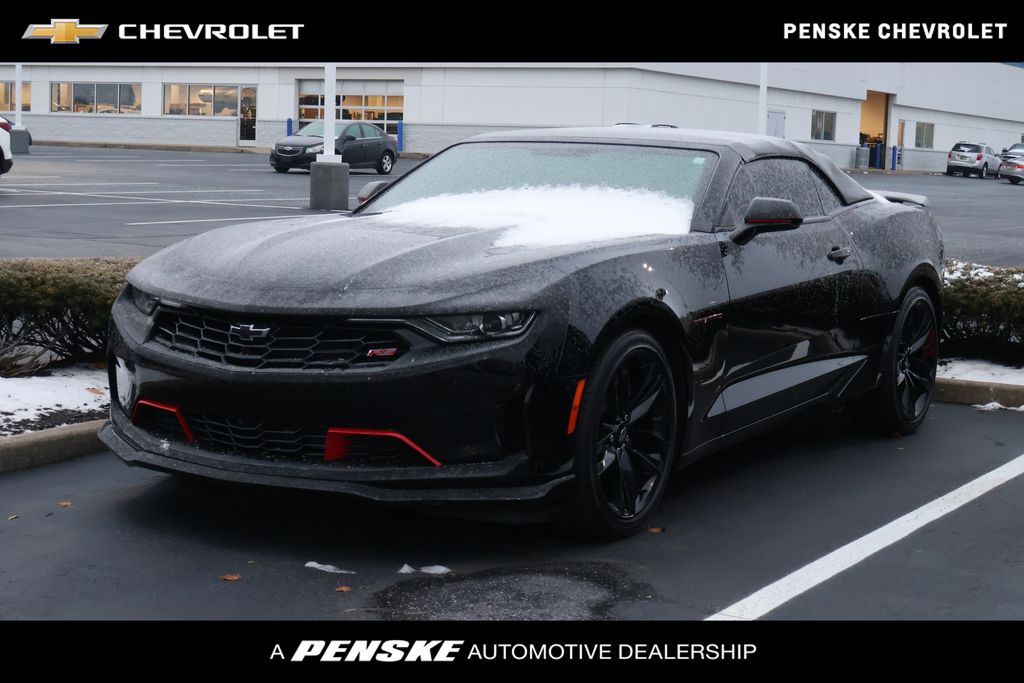 2023 Chevrolet Camaro 1LT's photo