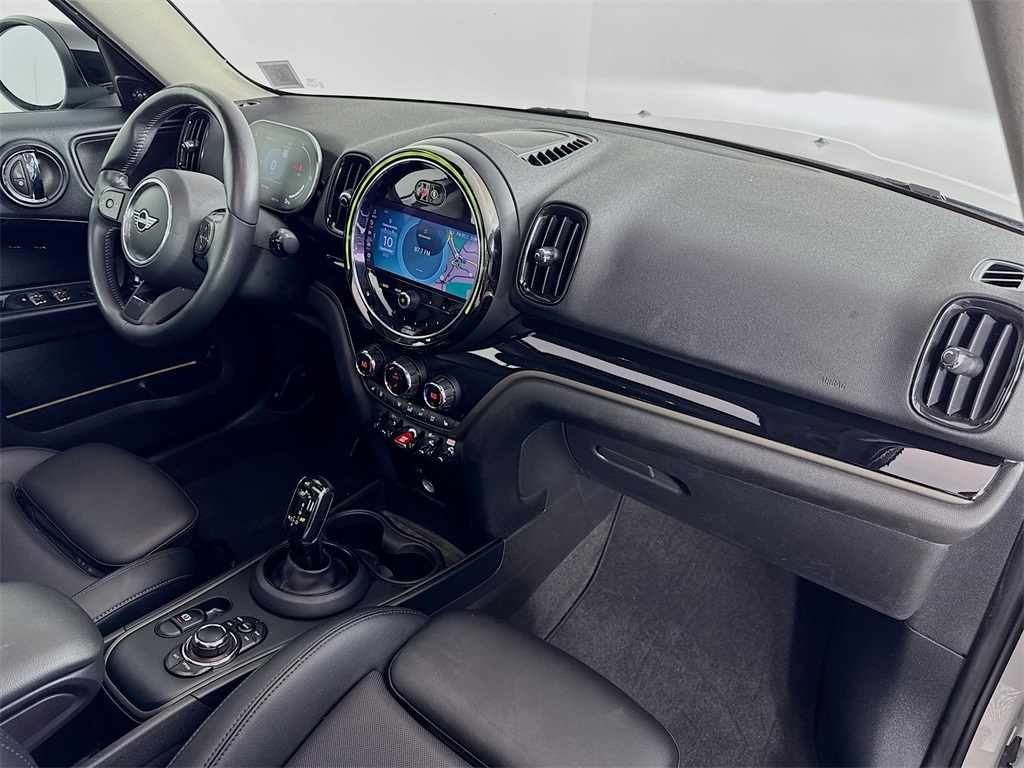 2022 Mini Cooper S ALL4 photo 31