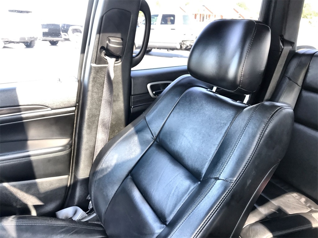 2022 Jeep Cherokee Limited photo 21
