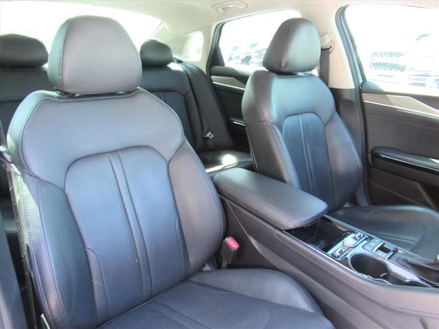 2022 Kia K5 EX photo 8