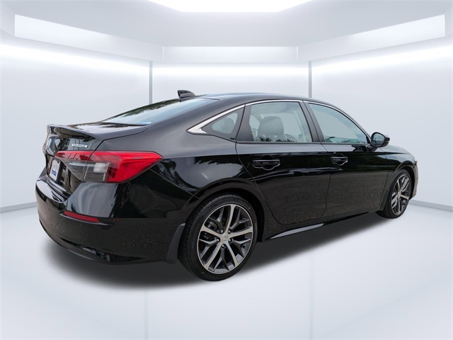 2023 Honda Civic Touring photo 4