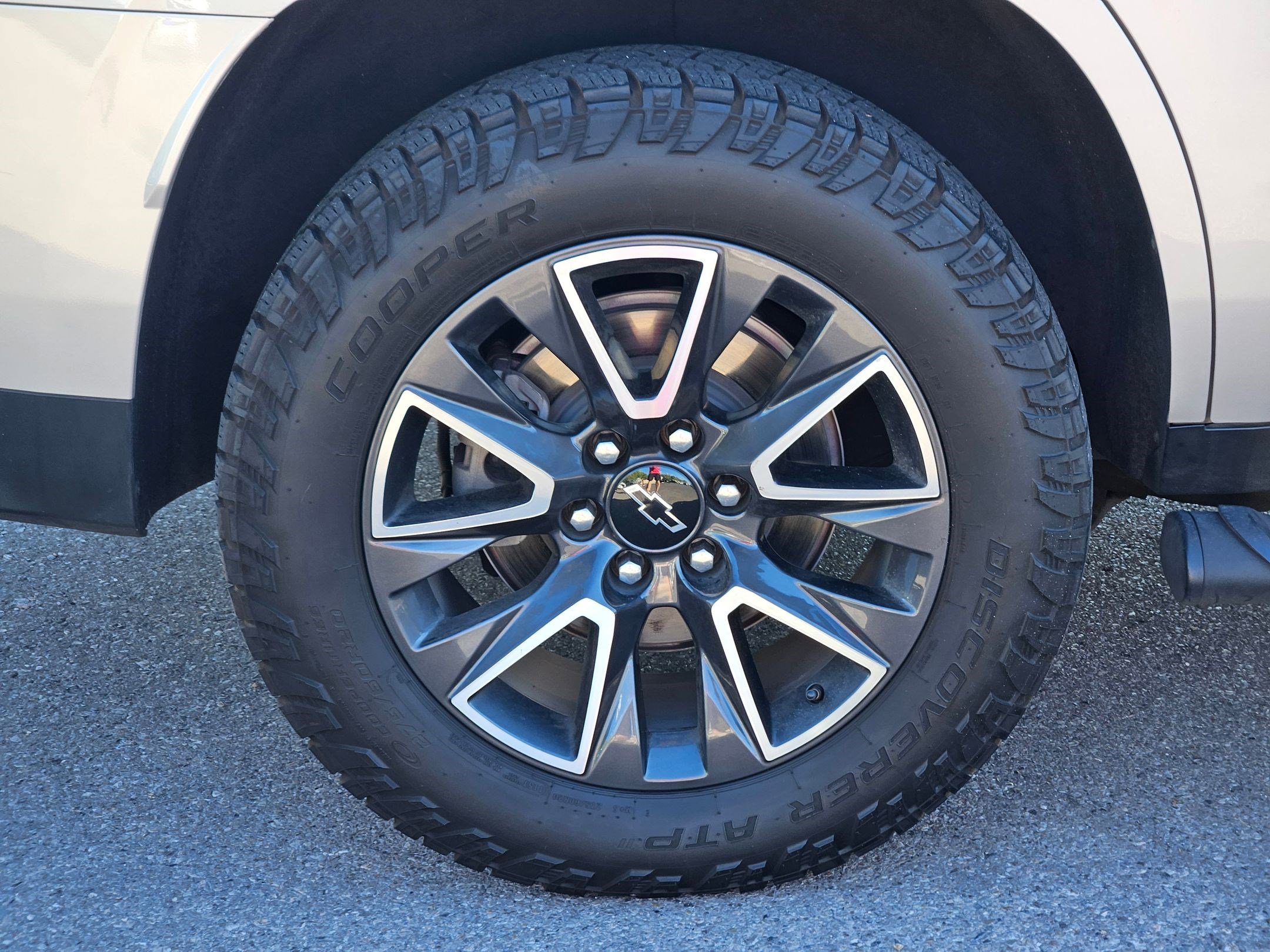 2022 Chevrolet Tahoe Z71 photo 12