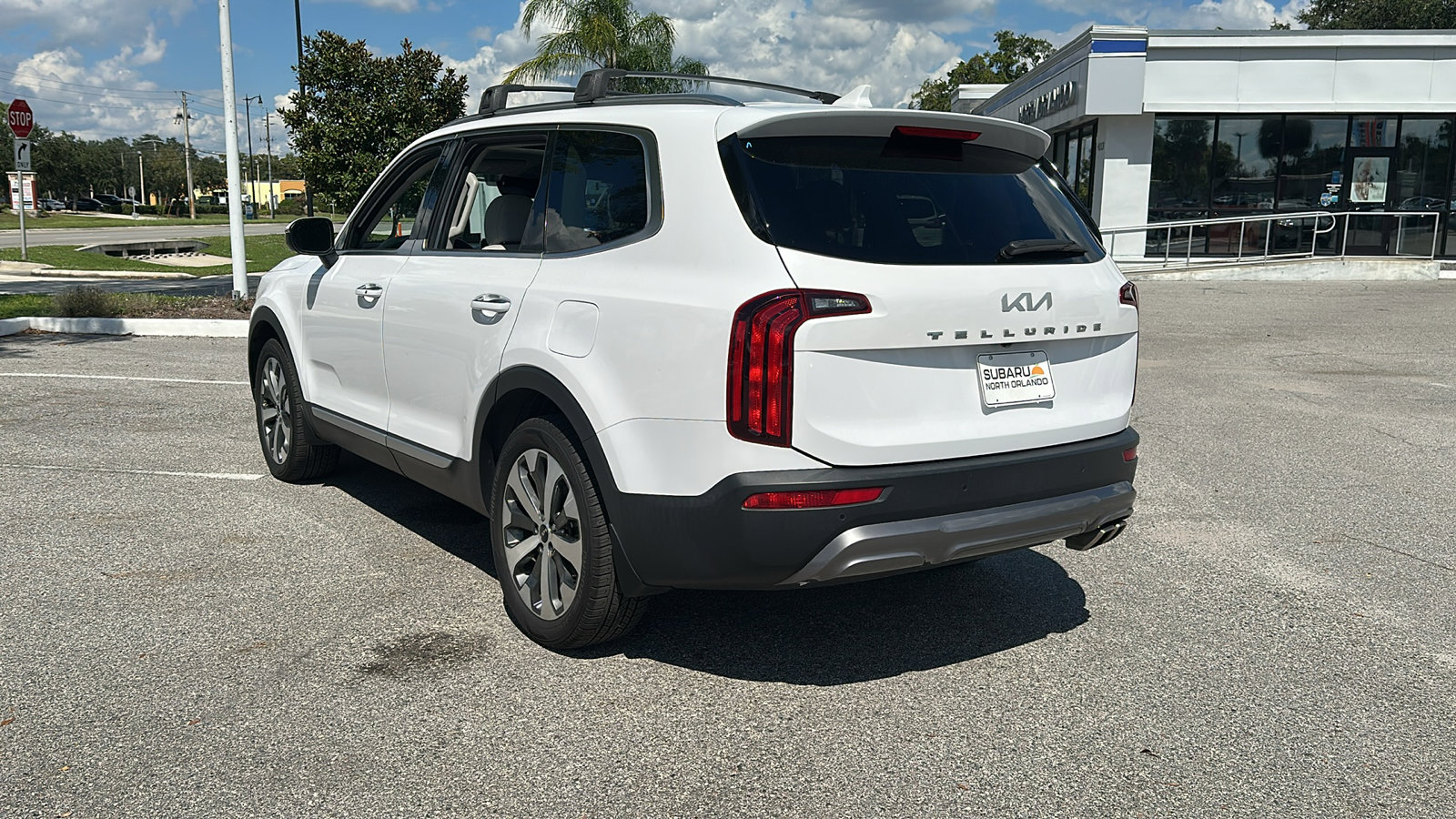 2022 Kia Telluride S photo 21