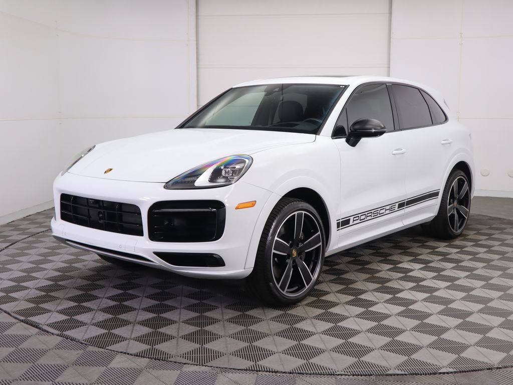 2023 Porsche Cayenne Base
