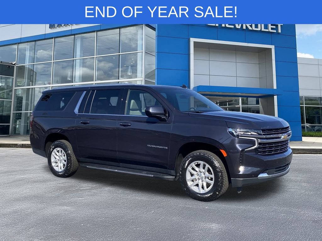 2023 Chevrolet Suburban LT's photo