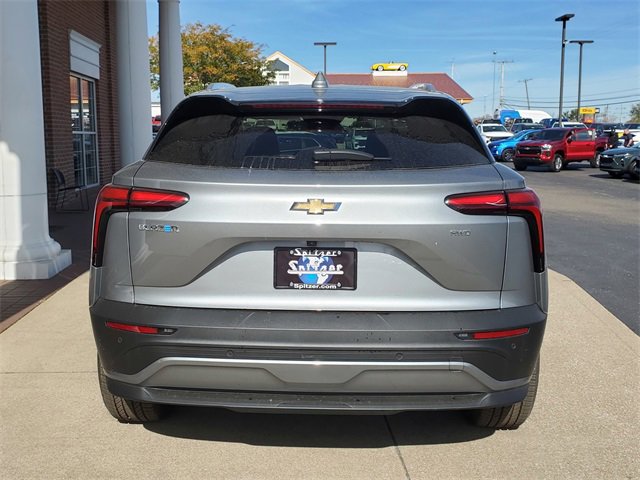 2025 Chevrolet Blazer EV photo 3