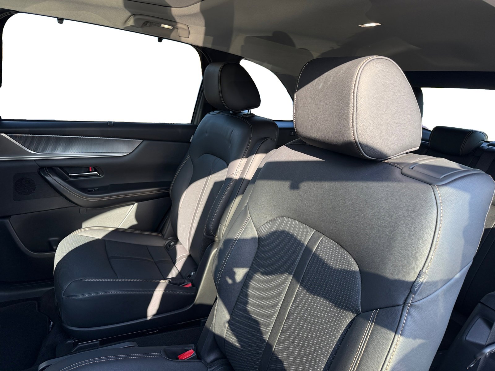2024 Mazda CX-90 Premium photo 16