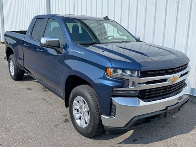 2019 Chevrolet Silverado 1500 LT photo 2