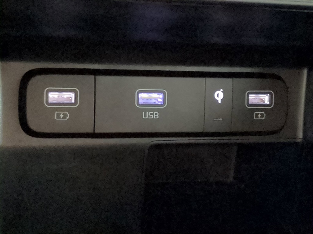 2021 Kia Sorento Hybrid EX photo 21