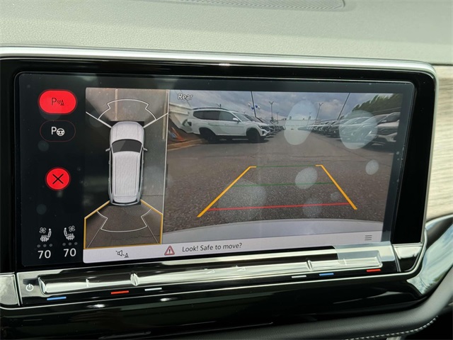 2025 Volkswagen Atlas SEL Premium R-Line photo 4