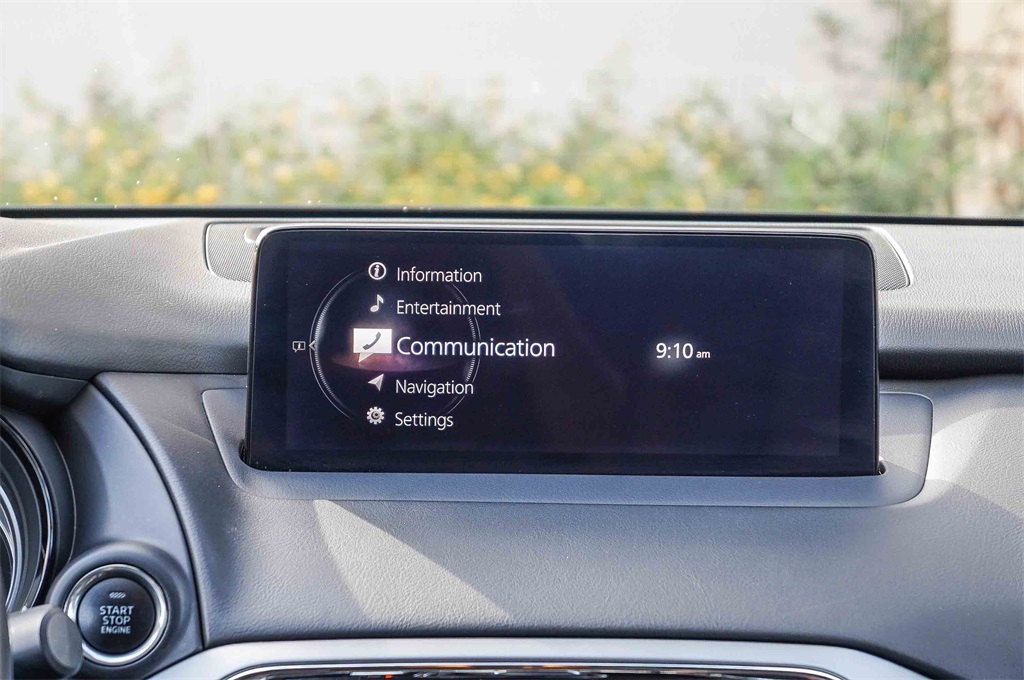 2023 Mazda CX-9 Touring photo 12