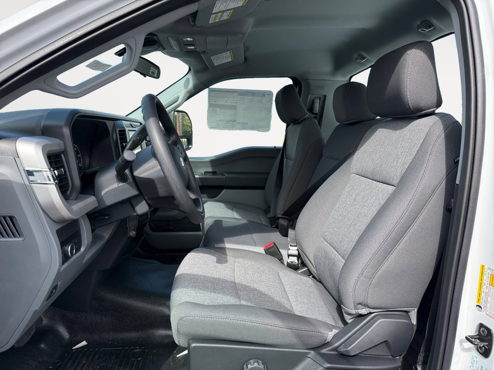 2025 Ford F-250 XL photo 10