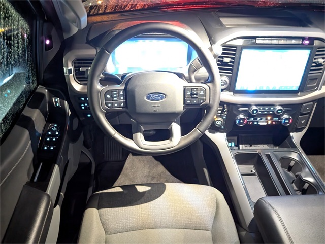 2024 Ford F-150 XLT photo 5