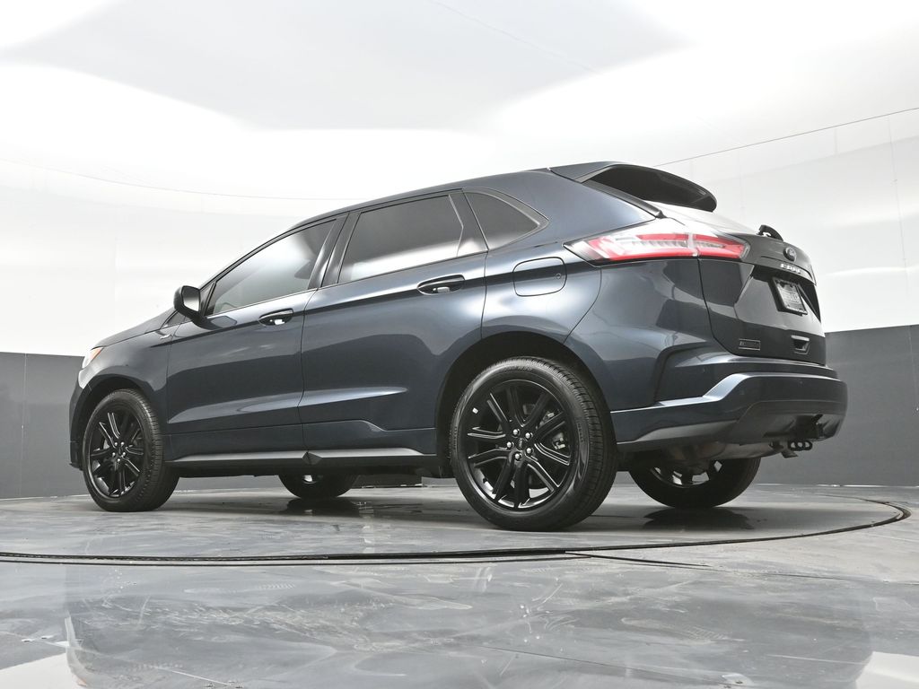2024 Ford Edge ST-Line photo 25