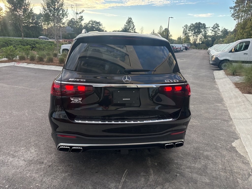 2024 Mercedes Benz GLS AMG 63 photo 2