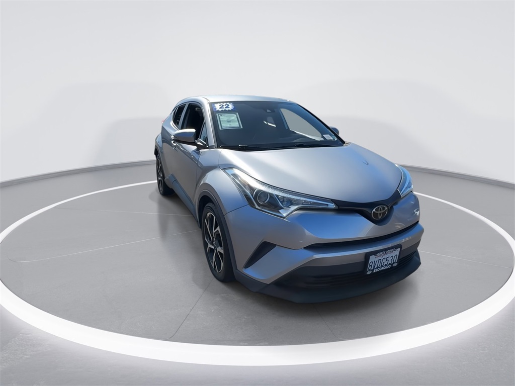 2019 Toyota C-HR XLE photo 2