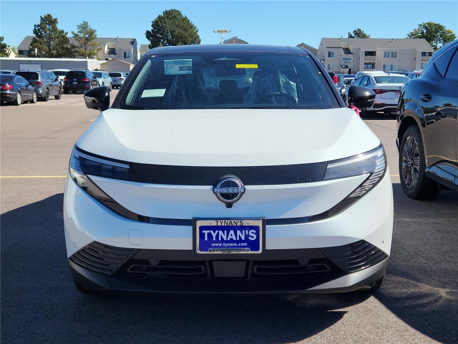 2026 Nissan Leaf SV photo 2