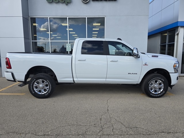 2024 Ram 2500 Laramie photo 2