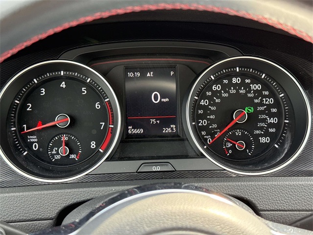 2017 Volkswagen Golf GTI Autobahn photo 23