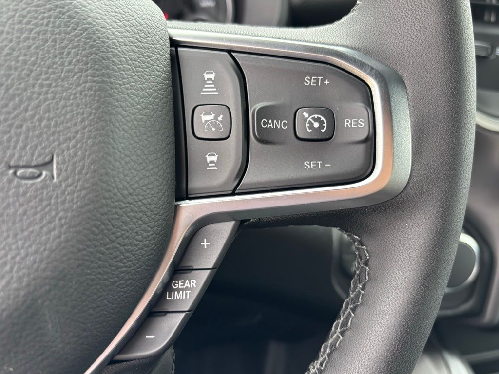 2025 Ram 1500 Big Horn Lone Star photo 15