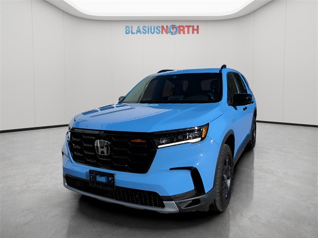 2025 Honda Pilot TrailSport's photo