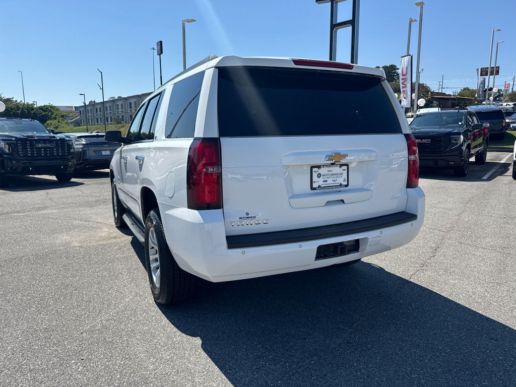 2019 Chevrolet Tahoe LT photo 5