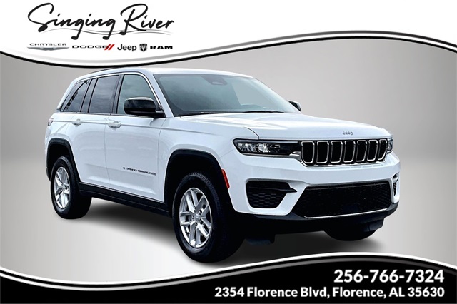 2025 Jeep Grand Cherokee Laredo's photo