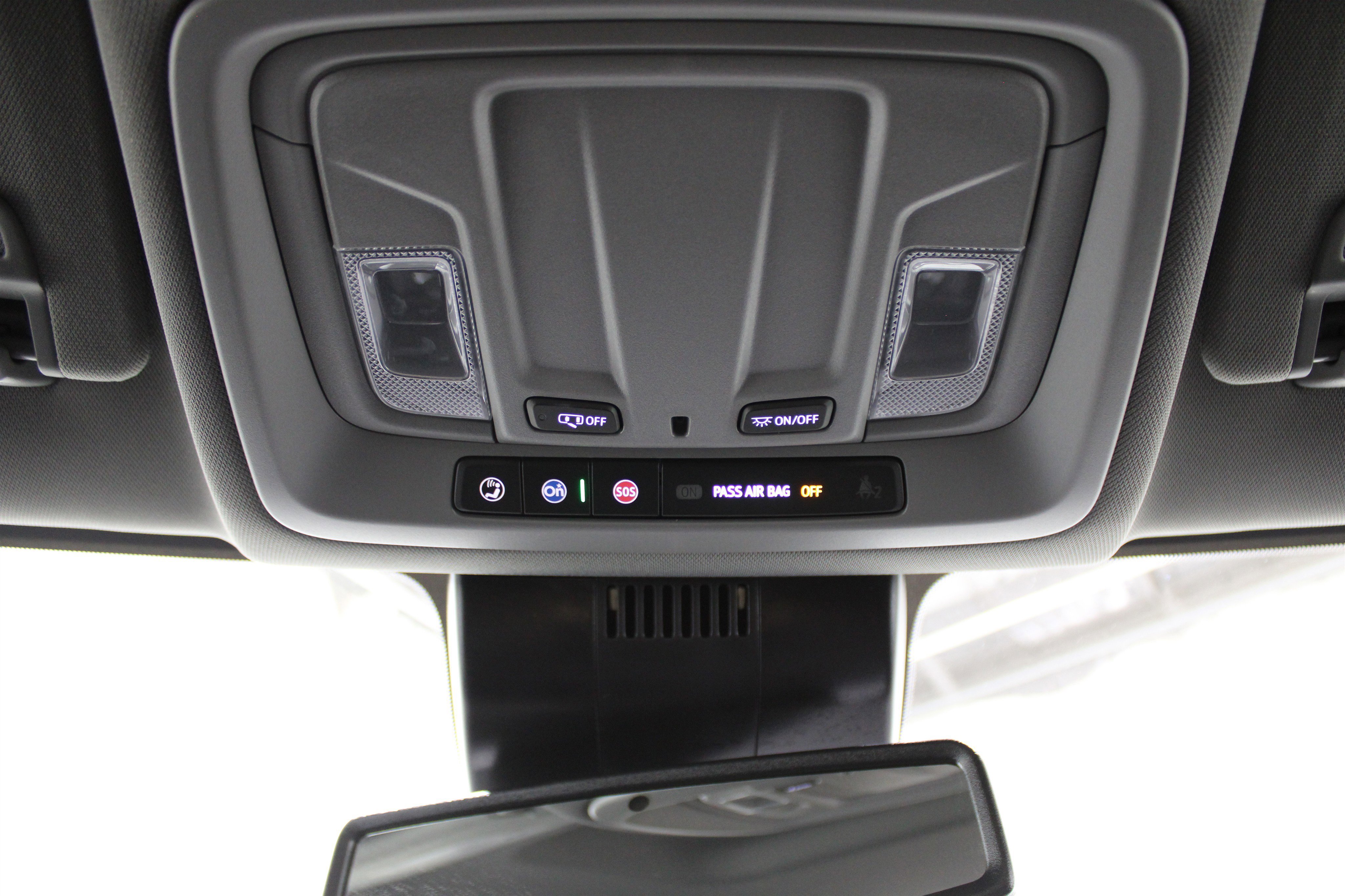 2025 Chevrolet Silverado 2500HD Custom photo 14