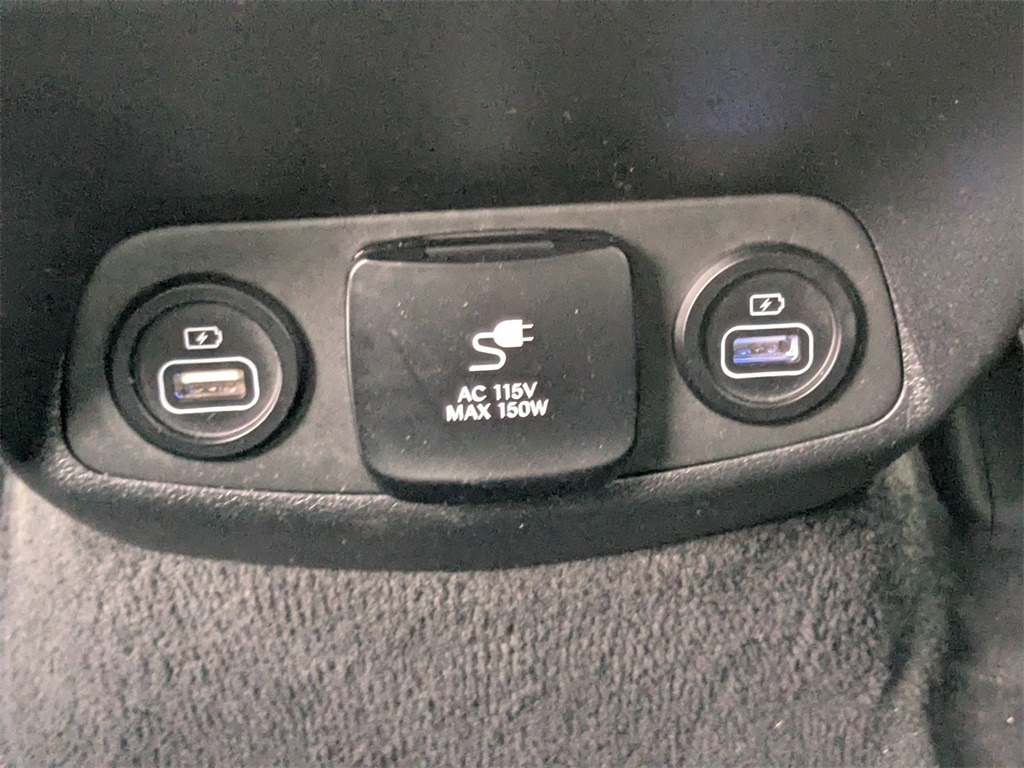 2023 Hyundai Santa Fe Limited photo 14