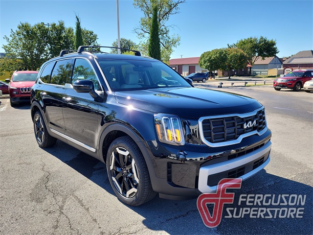 2025 Kia Telluride S's photo