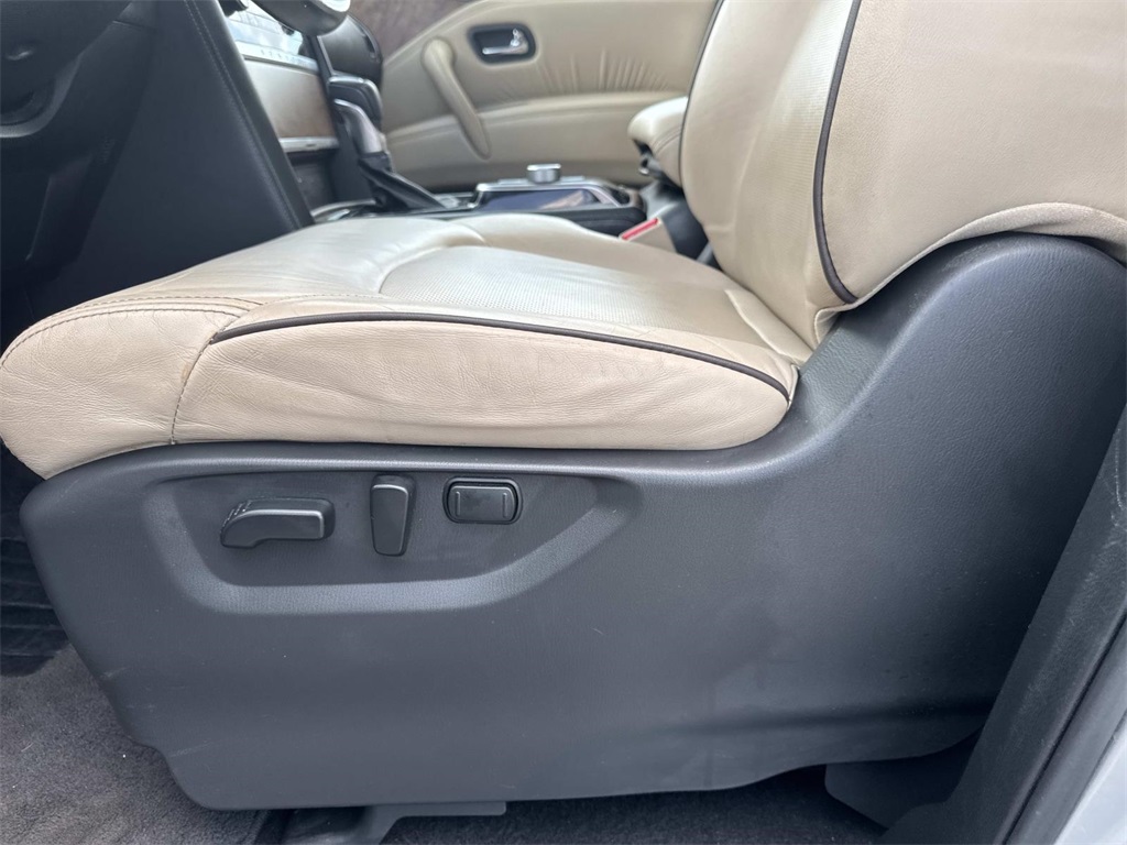 2021 Nissan Armada SL photo 34