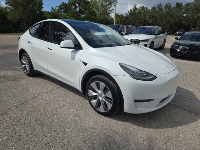 2023 Tesla Model Y Long Range photo 6