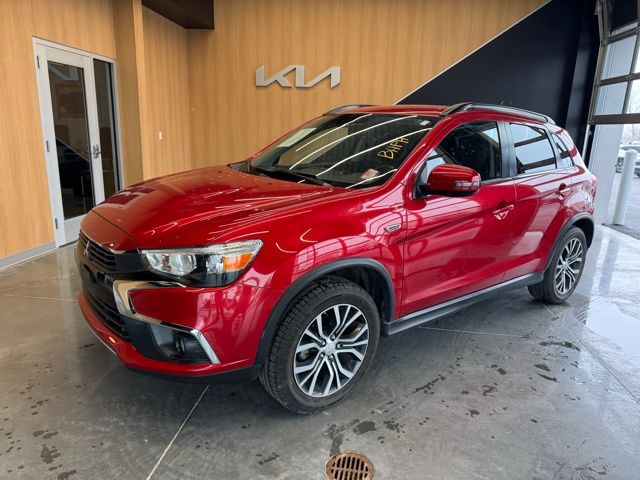 2016 Mitsubishi Outlander Sport's photo