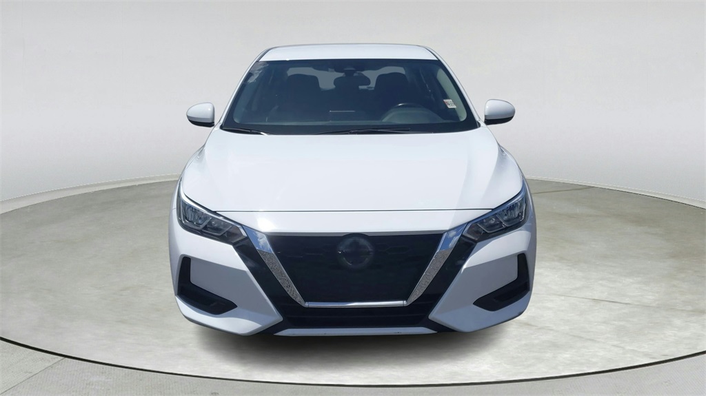 2022 Nissan Sentra SV photo 2
