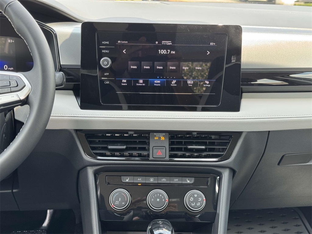 2025 Volkswagen Taos S photo 19