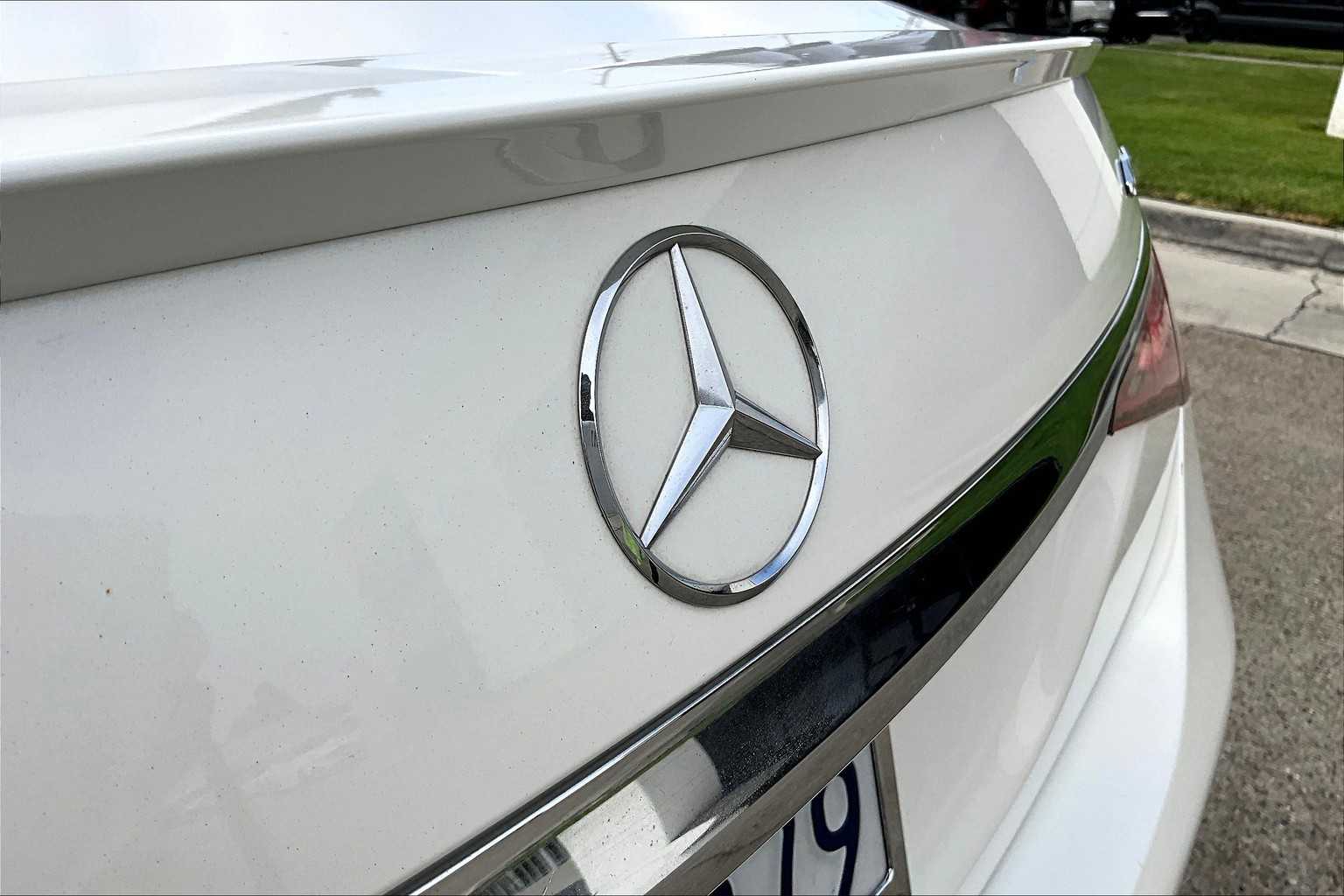 2022 Mercedes Benz S 580 4MATIC photo 29