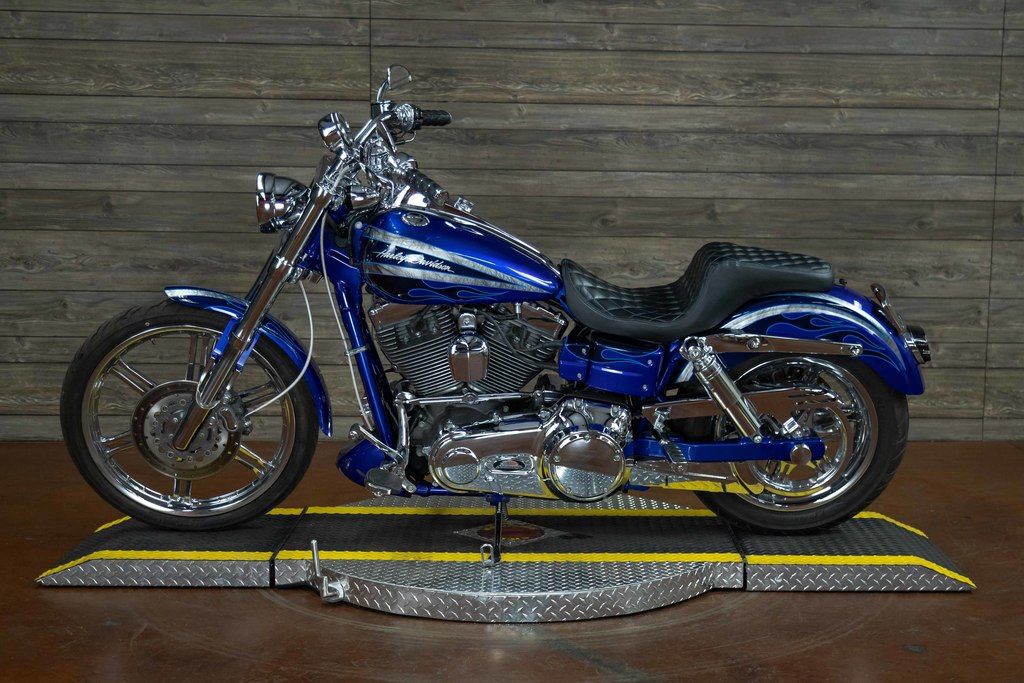 Pre-Owned 2008 Harley-Davidson® FXDSE2 – Dyna® Screamin