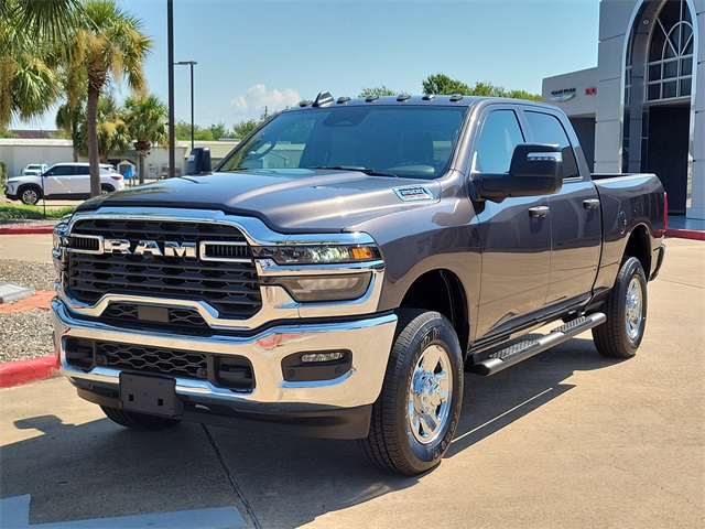 2026 Ram 2500 Tradesman photo 3